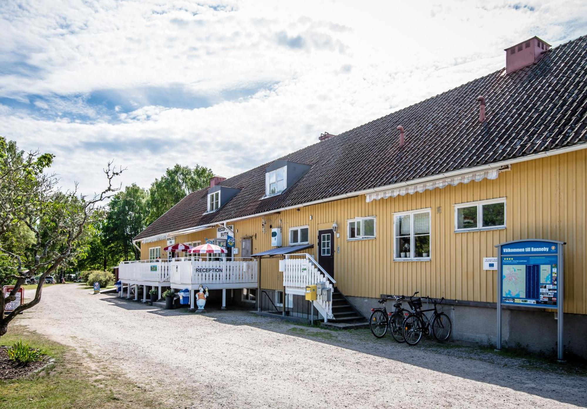 Ronneby Havscamping Hotell Listerby Eksteriør bilde